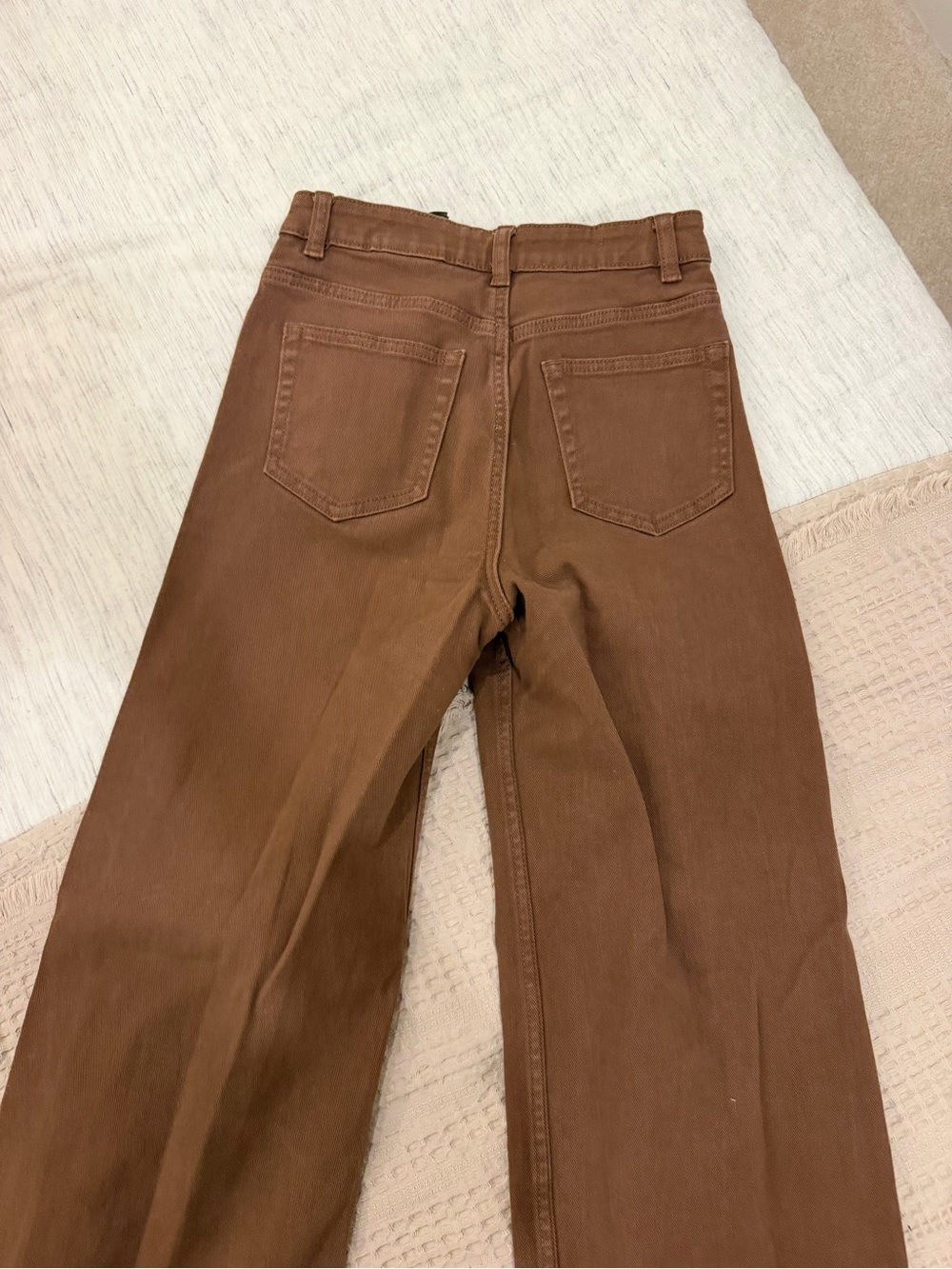 Womens Brown Medium Waisted Wide-Leg Jeans